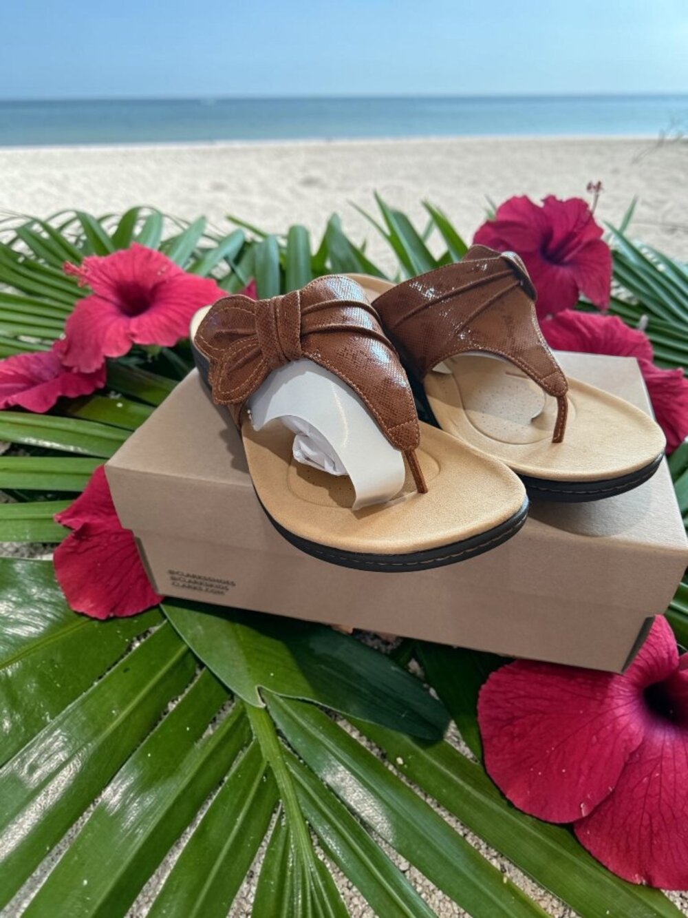 🐥 SOLD!!! 🐥 Clarks Collection "Laurieann Rae" Sandals TAN BRUN - NEW